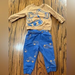 Cat & Jack Baby Boy 18M Sweatshirt Fleece Set Shirt Pants Construction Trucks